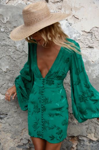 isabella dress rat and boa